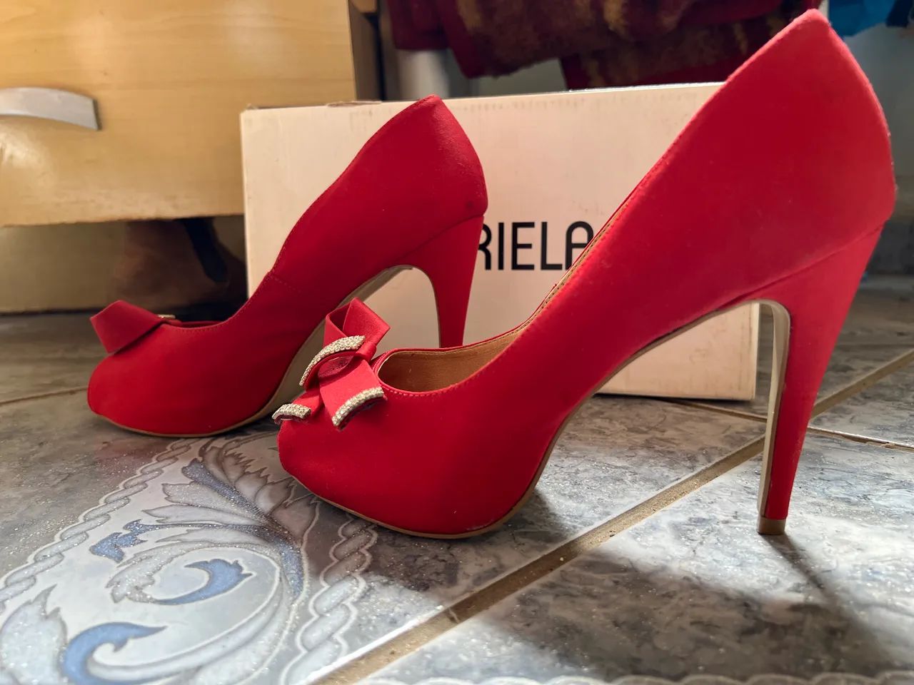 Brechó de roupas e sapatos - Foto 2