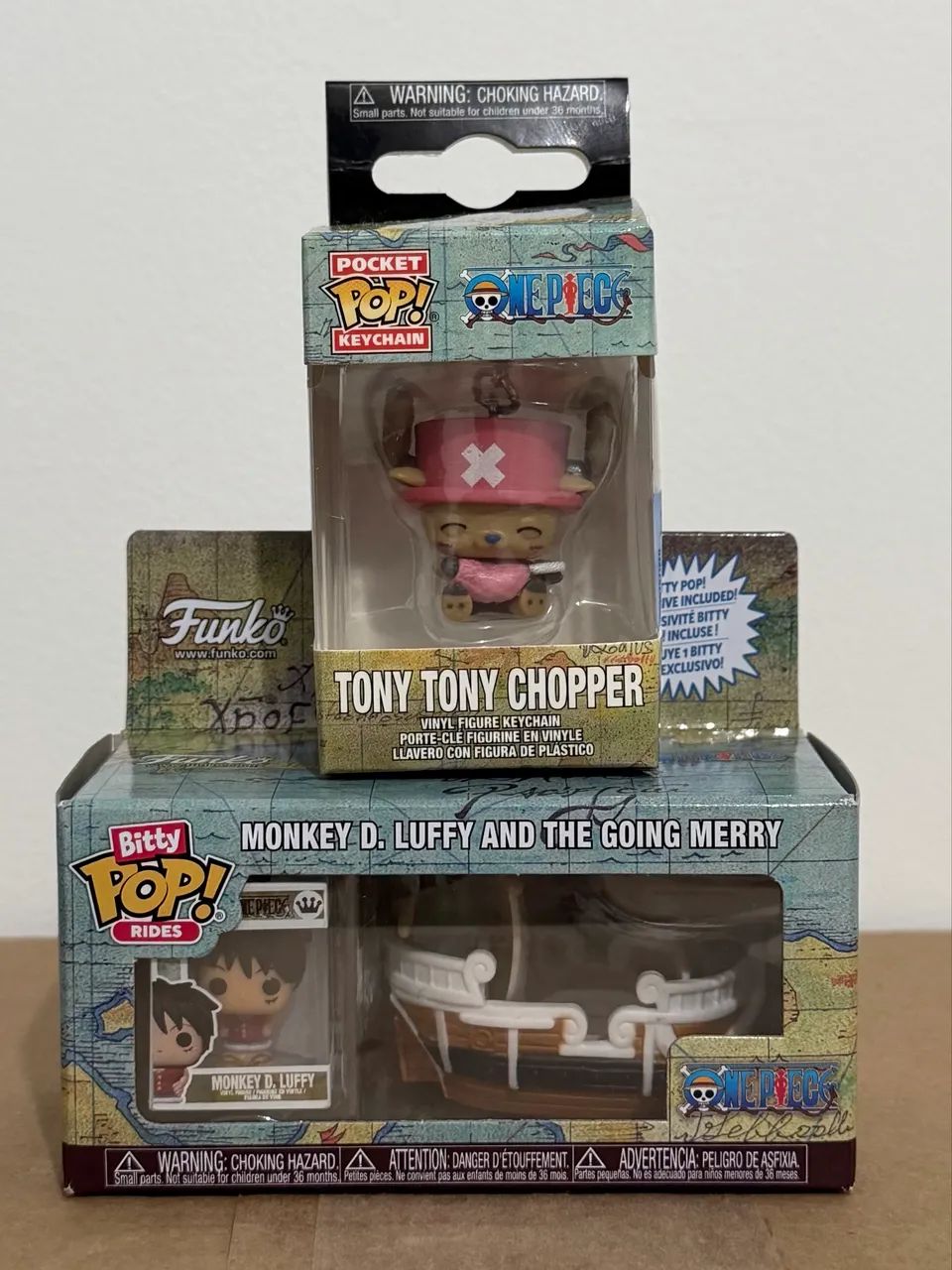 Funko Bitty Luffy and The going Merry e chaveiro Tony Tony chopper 