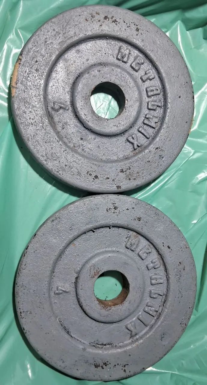 Vende_se 2 anilhas de 4 kg cada  - Foto 3