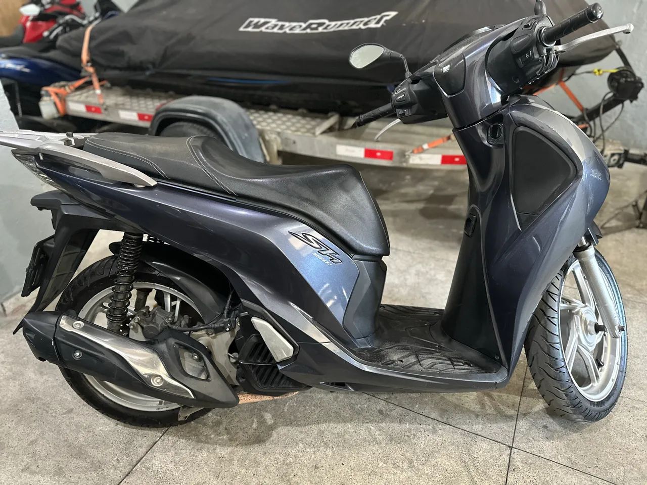 SH 150i 2019  em bom estado - Foto 4