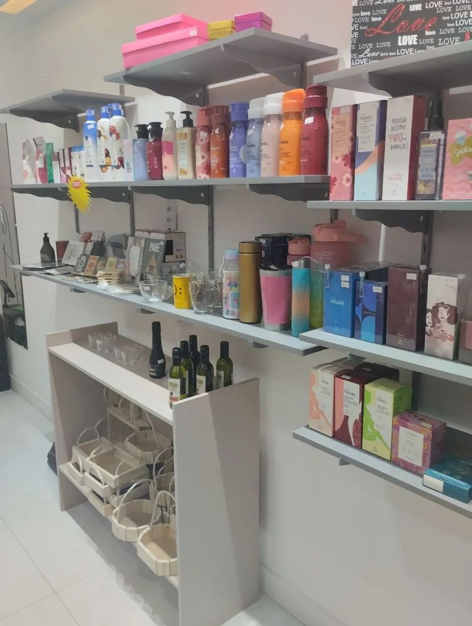 Móveis e prateleiras MDF. - Foto 2