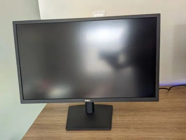 Monitor Dell 24", Full HD, LED.