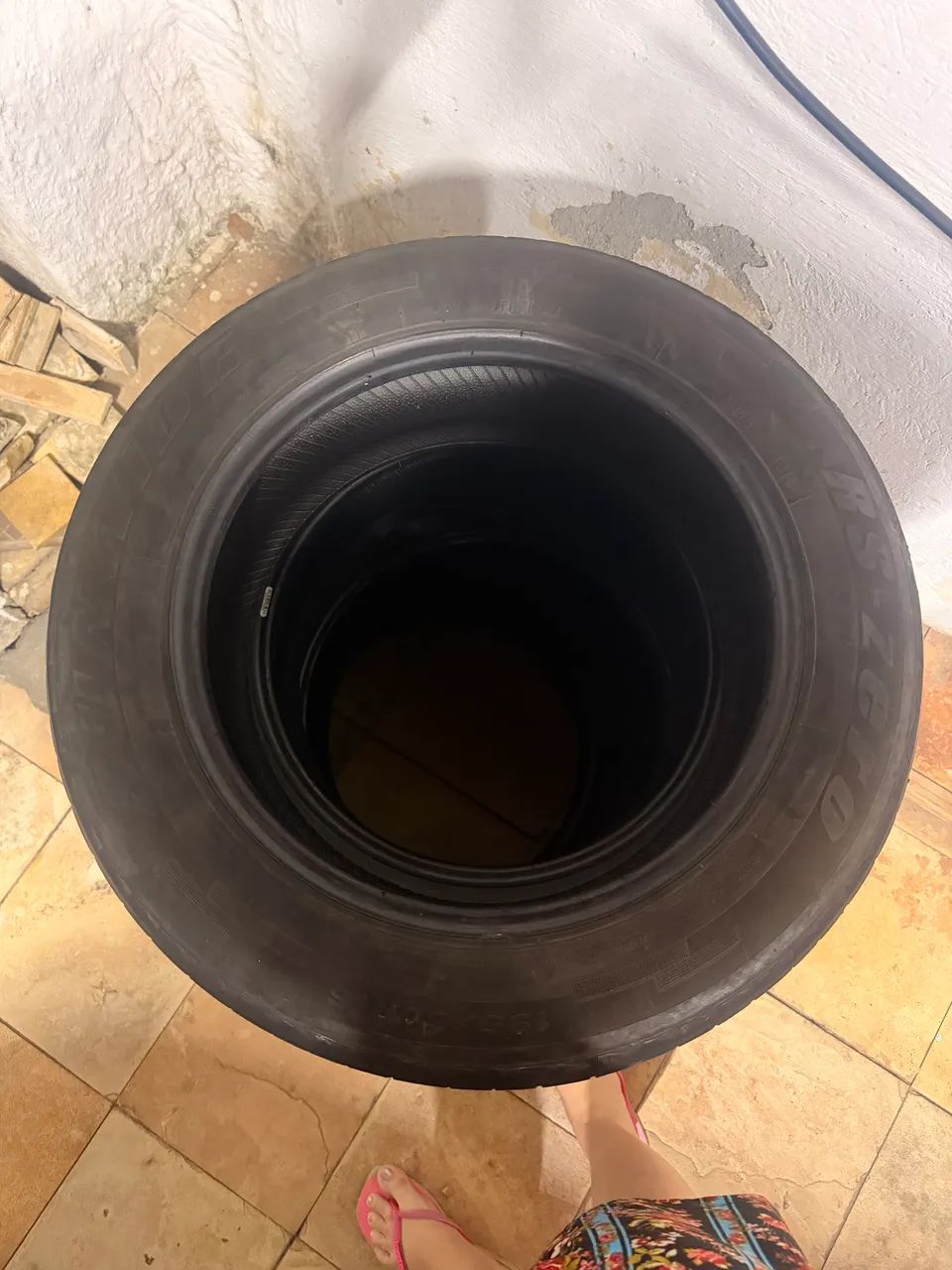 Vendo 4 pneus R16 usados em bom estado  - Foto 2