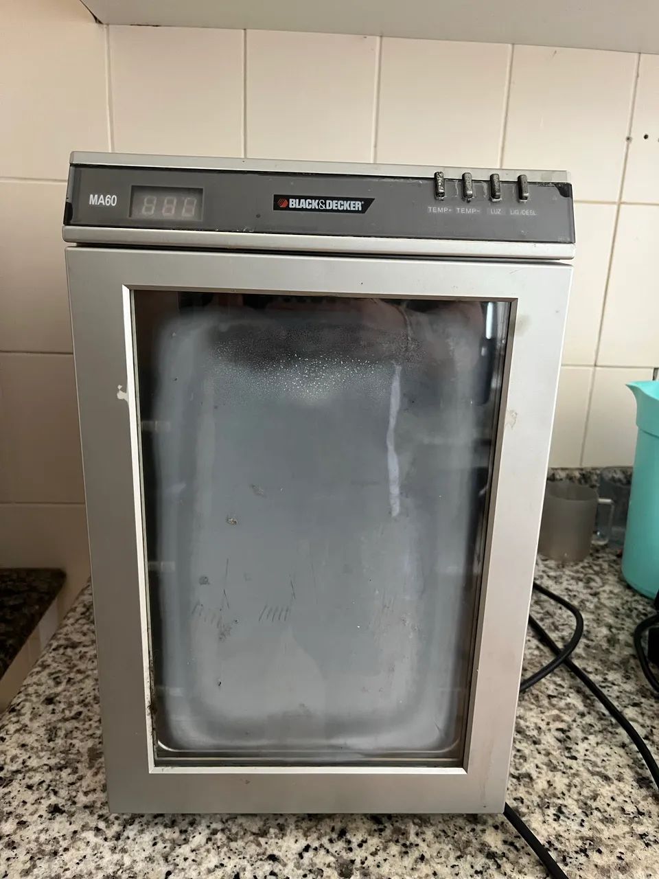 Mini Adega Black e Decker MA60 - Foto 5