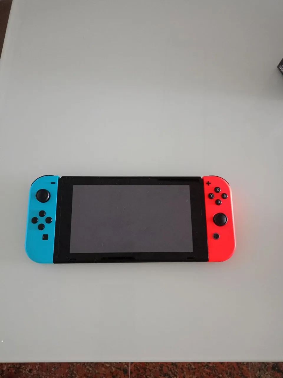 Vendo Nintendo switch semi novo junto com controle pro - Foto 3