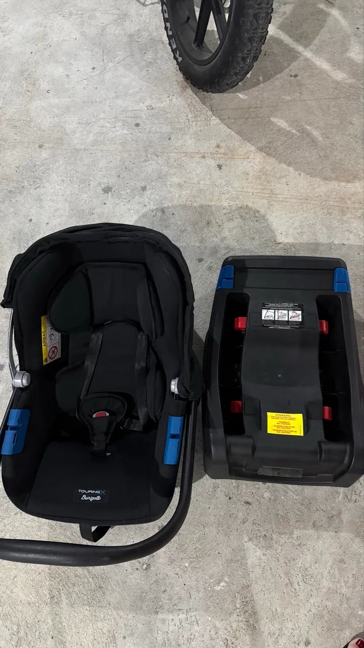 Bebê conforto Burigotto com base 