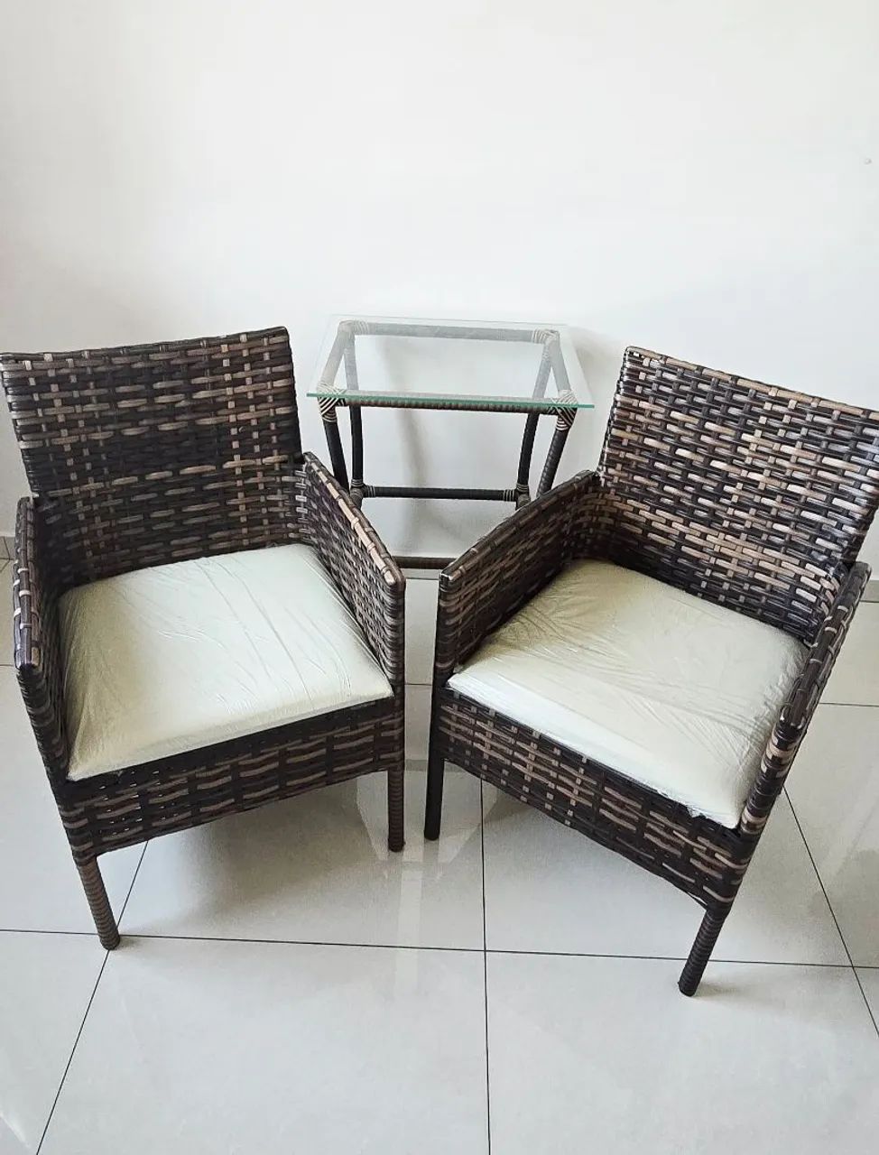 Conjunto Mesa e Cadeiras - Foto 2