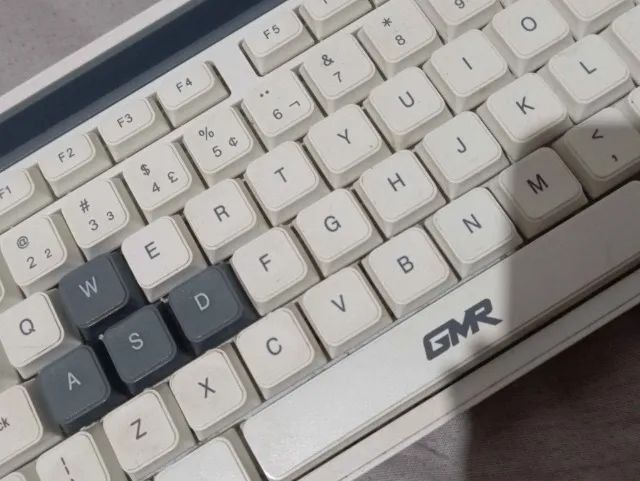 Teclado Multilaser GK120 - Foto 2