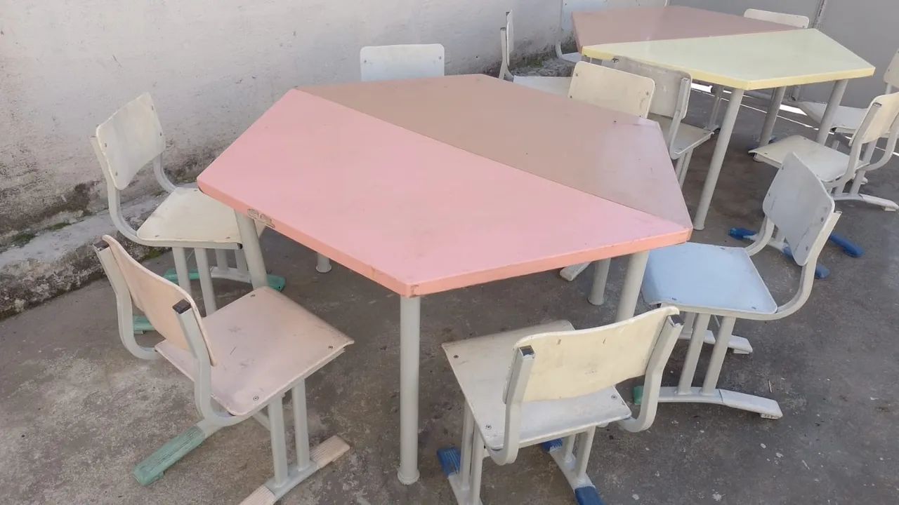 Conjunto hexagonal desk infantil 