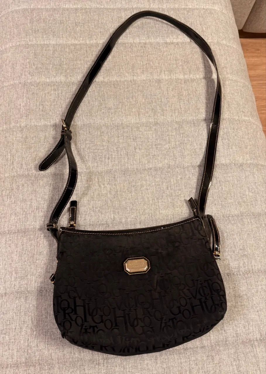 Bolsa transversal Victor Hugo seminova  - Foto 4