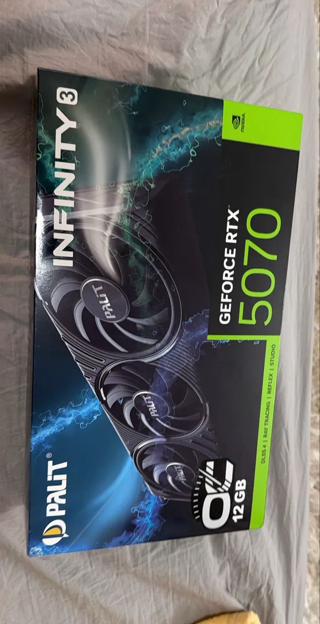 Rtx 5070 3 Fans / Lacrada  - Foto 2