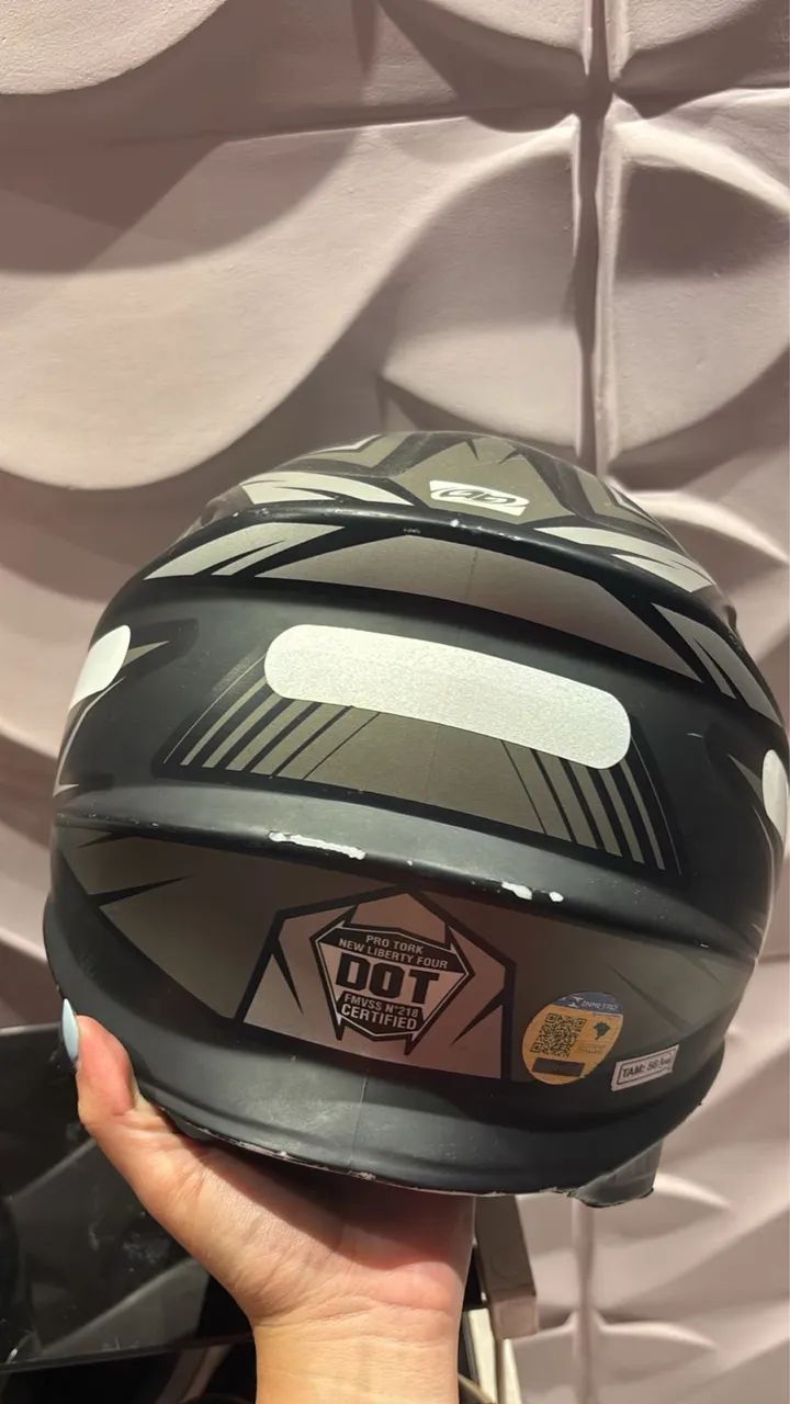 vendo capacete tork tamanho 56 - Foto 3