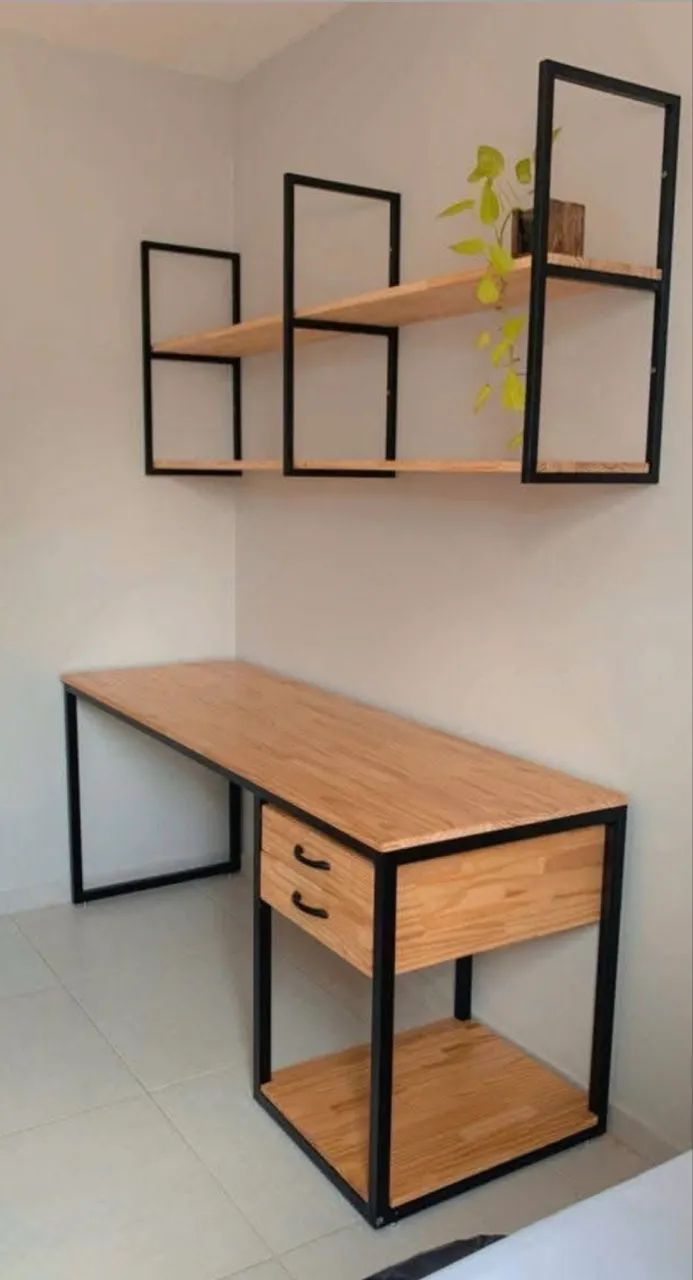 Mesa com Prateleira em MDF e Metalon