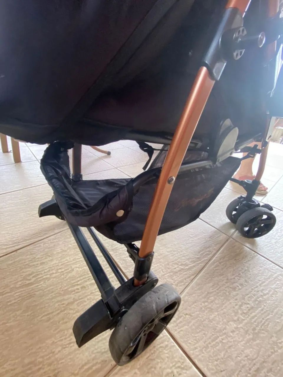 Carrinho + Bebê Conforto Burigotto Rio K <br> <br>Valor: 550,00 - Foto 5