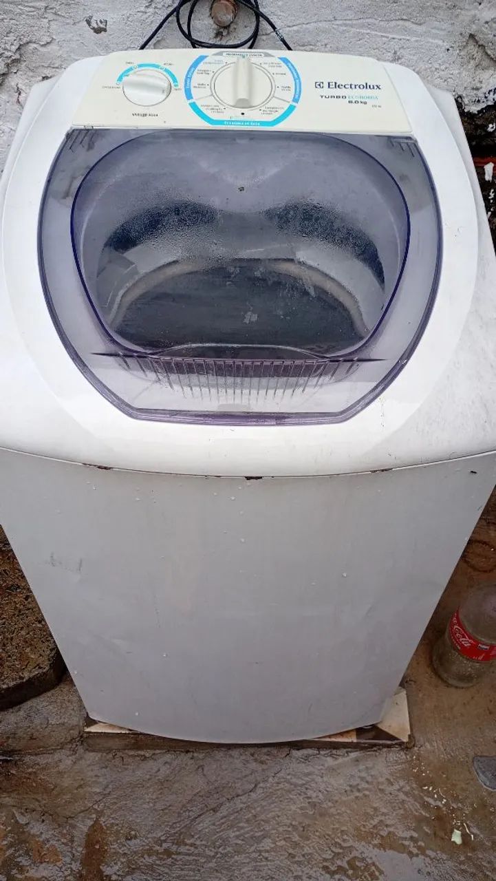 MÁQUINA DE LAVAR ELETROLUX 