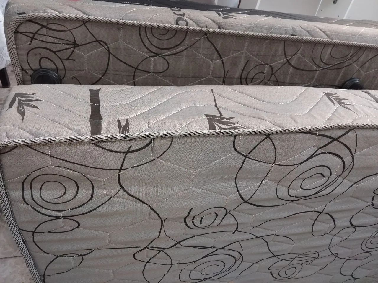 Cama Box de solteiro 
