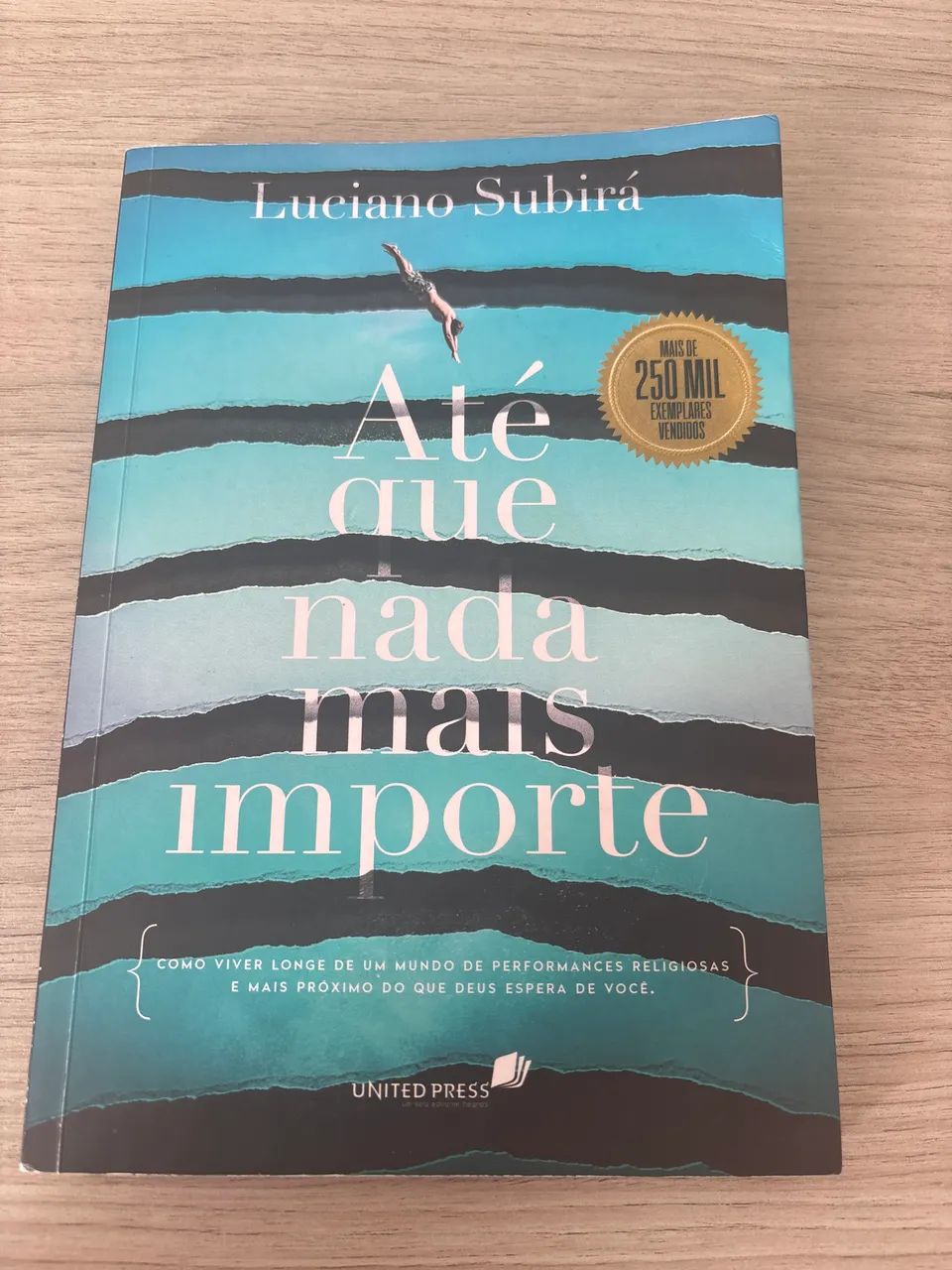 Livro até que nada mais importe 