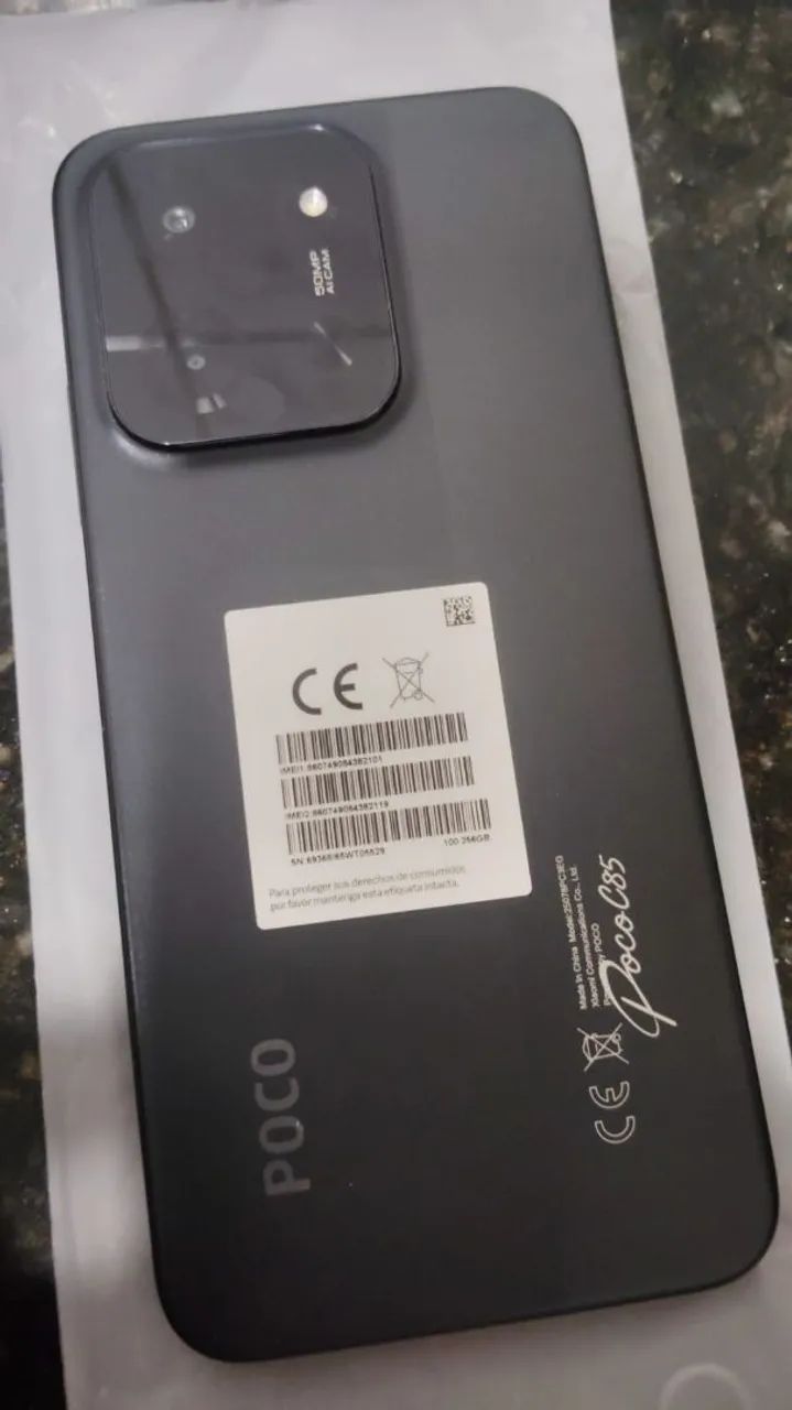 Celular POCO C85,256 GB e 8 de ram,com apenas 7 meses de uso.