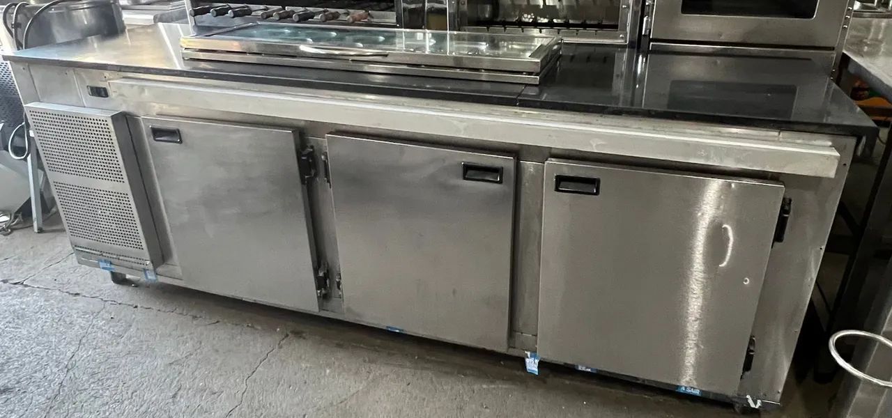 Balcão refrigerado Com Condimentadora Para Pizza  - Foto 3