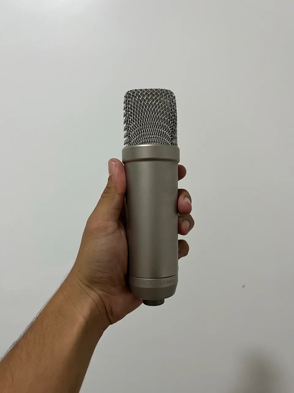 Microfone Condensador Rode NT1-A + Interface Focusrite Scarlett 4i4