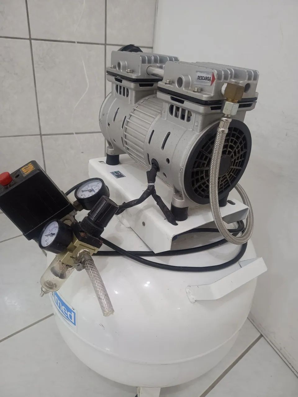 Vendo compressor de ar - Foto 2