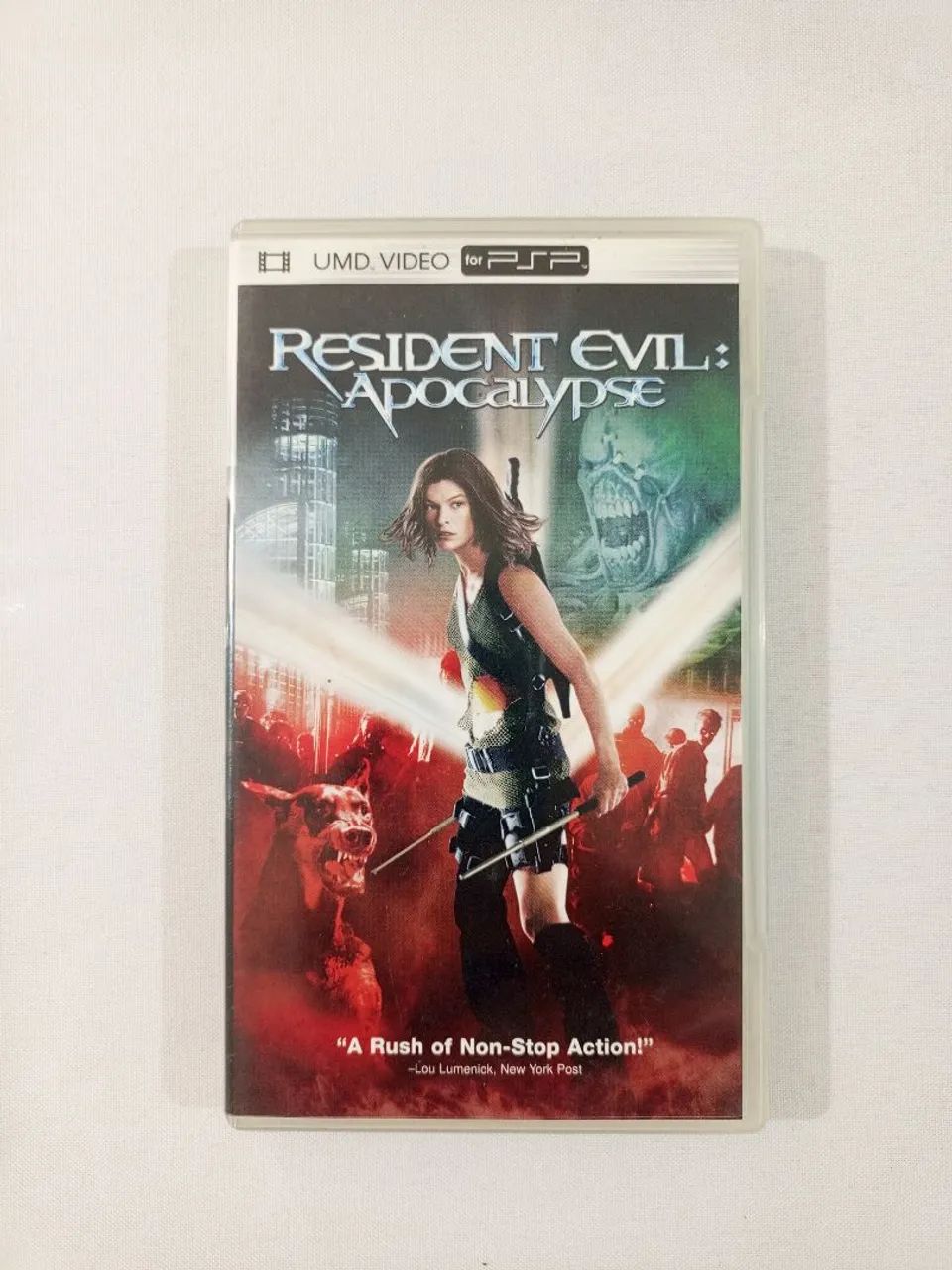 Filme Resident Evil: Apocalypse UMD Original - PSP
