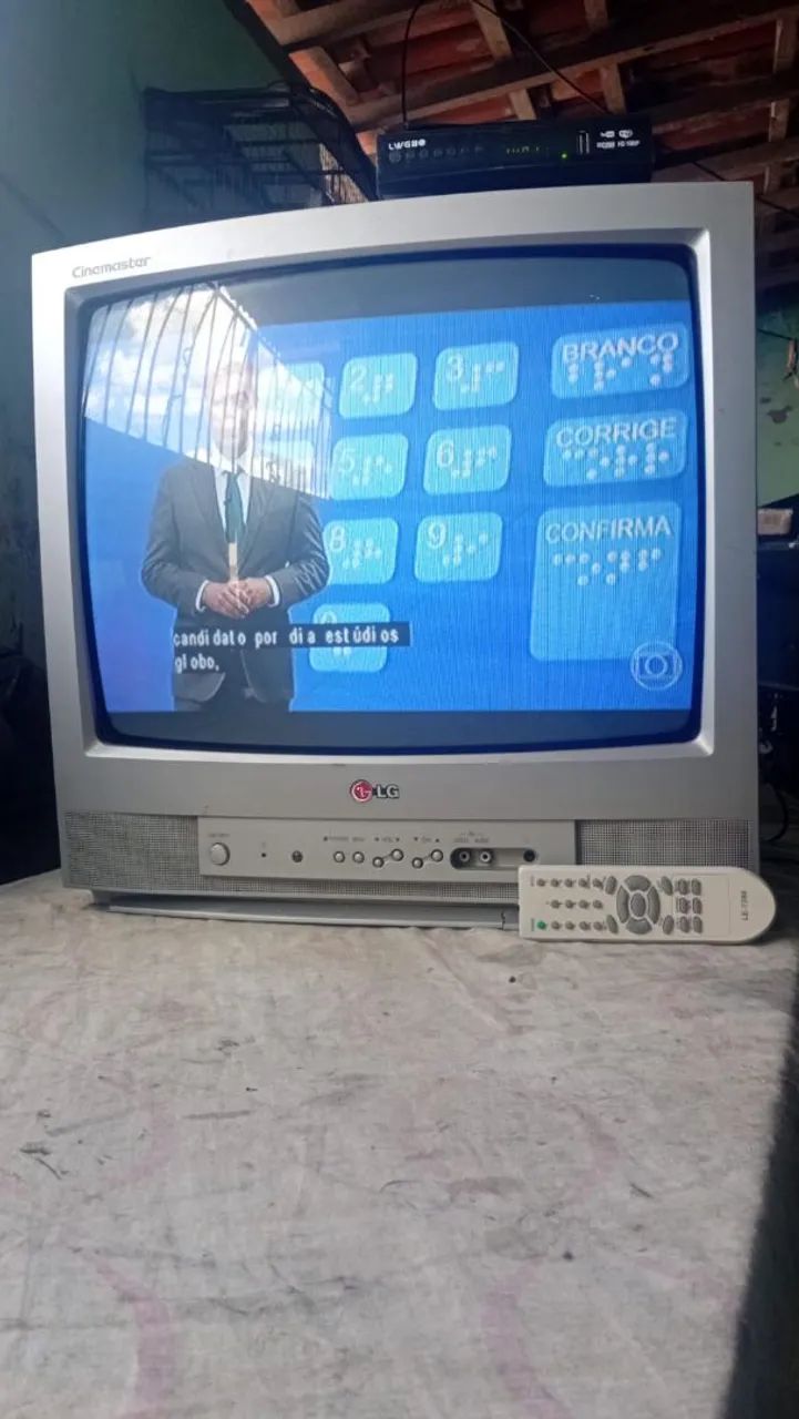 Tv de tubo LG 20 polegadas com conversor  - Foto 5