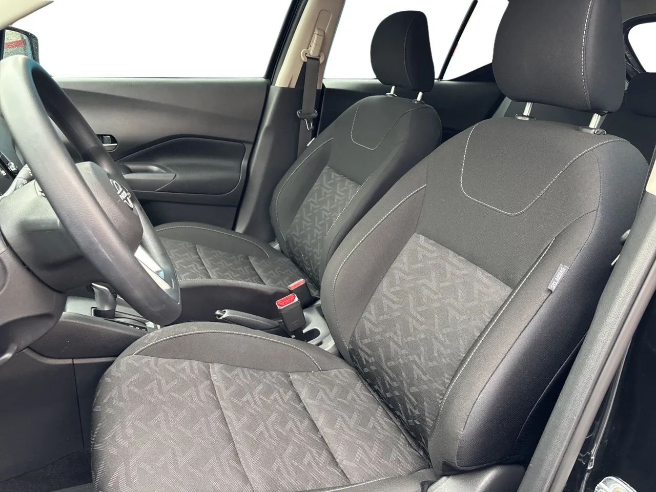 Nissan Kicks Sense 1.6 16V Flex Aut., foto 10 de 17