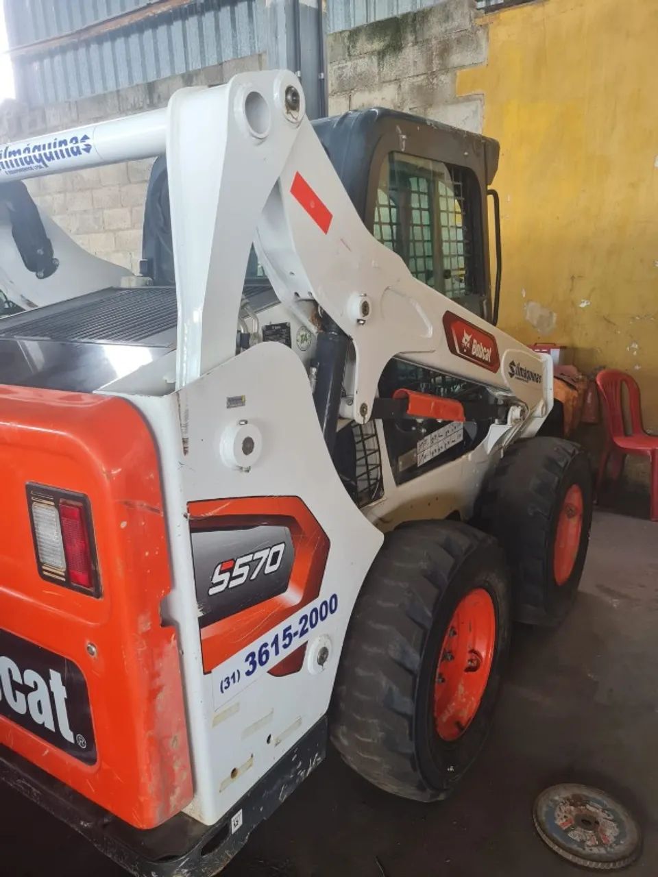 Minicarregadeira Bobcat S570 2024 720,4hs Ar+hf+alavanca Adicionar aos favoritos Belo Hori - Foto 3