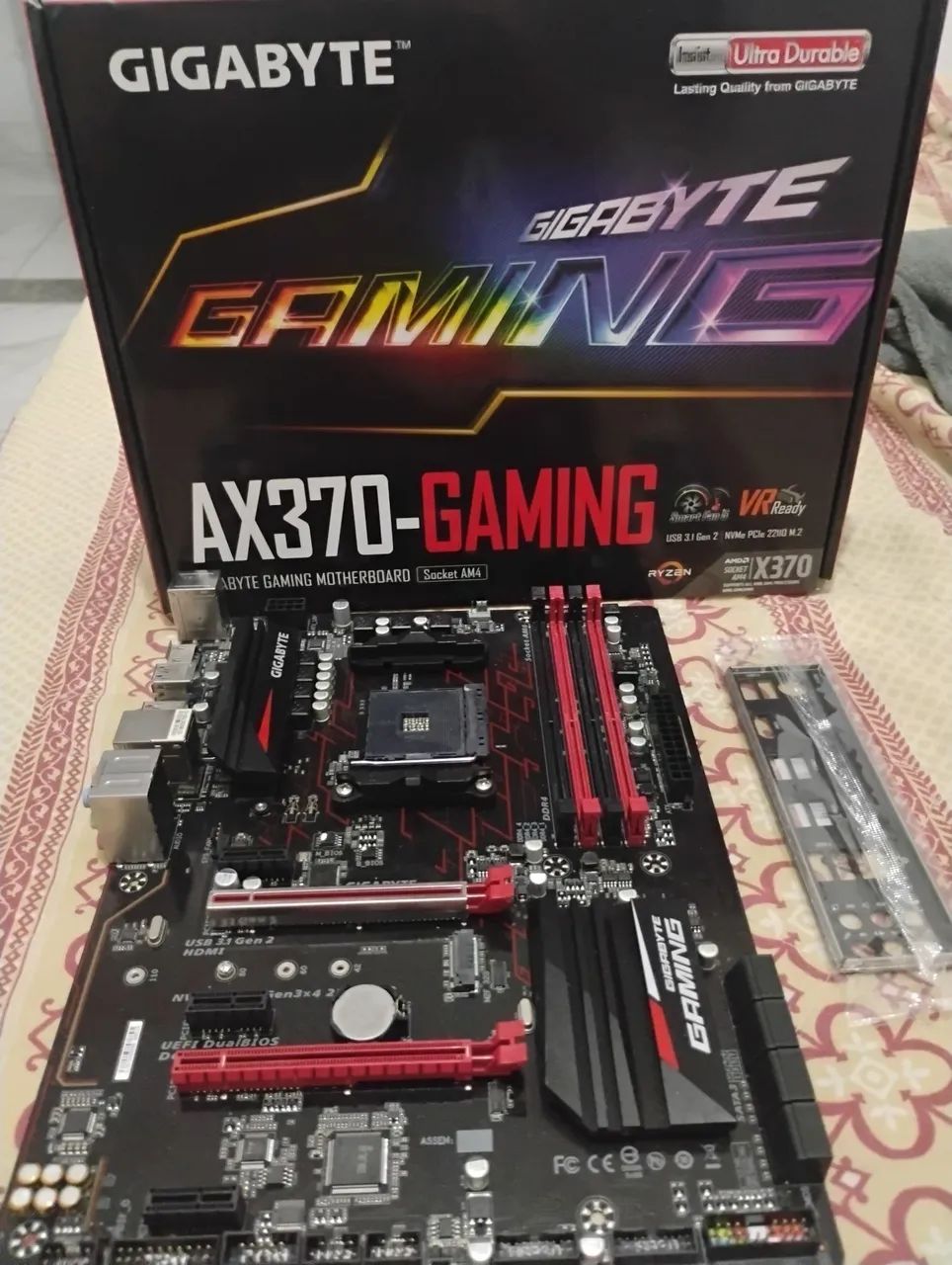 Placa mãe AM4.  X370-GAMING  (praticamente nova !!!)