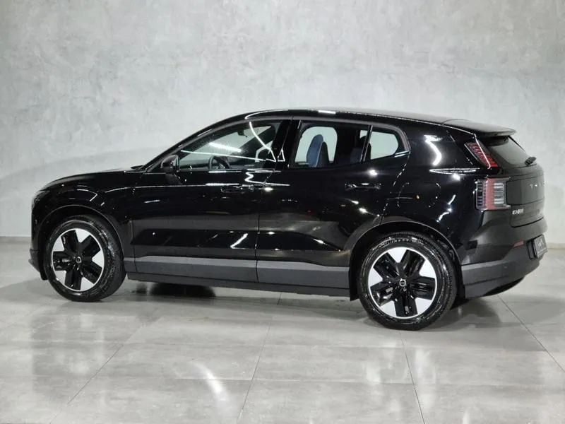 Volvo EX30 E40 Core (elétrico) 2025 - Foto 4