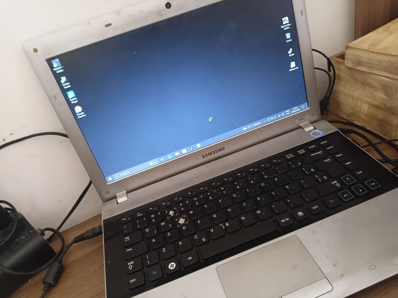 Vendo samsung rv411