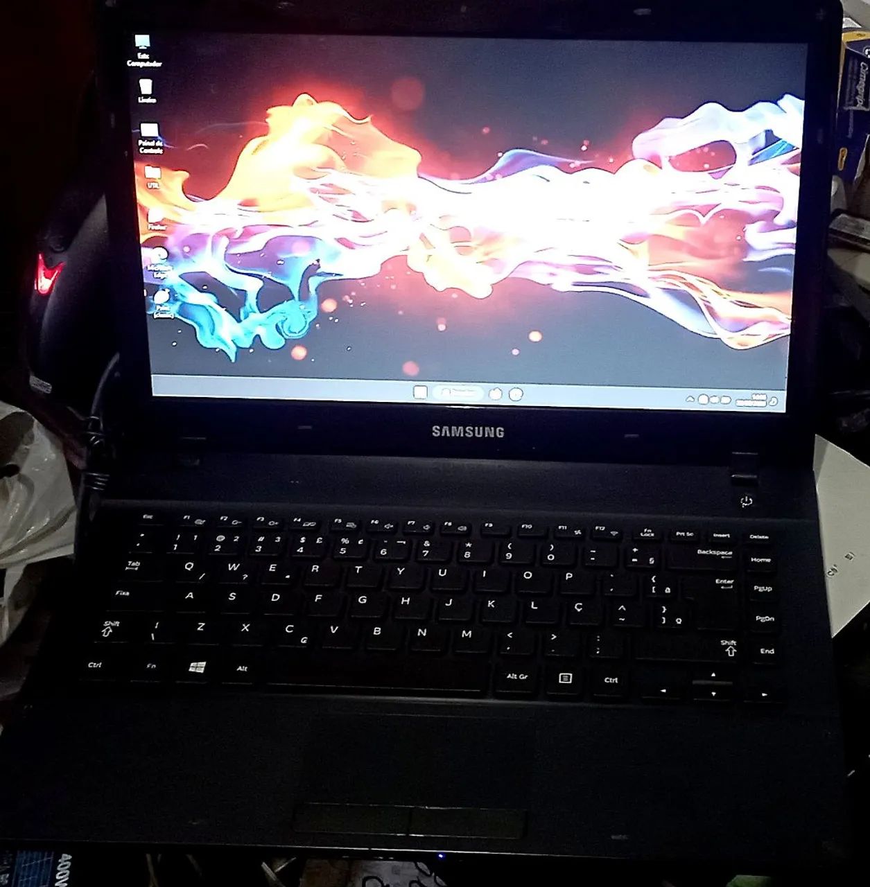Notebook Samsung + Win11, 4 de Ram, HD 320gb, Bateria ok Ativbook Np275e4e (s/ carregador) - Foto 4