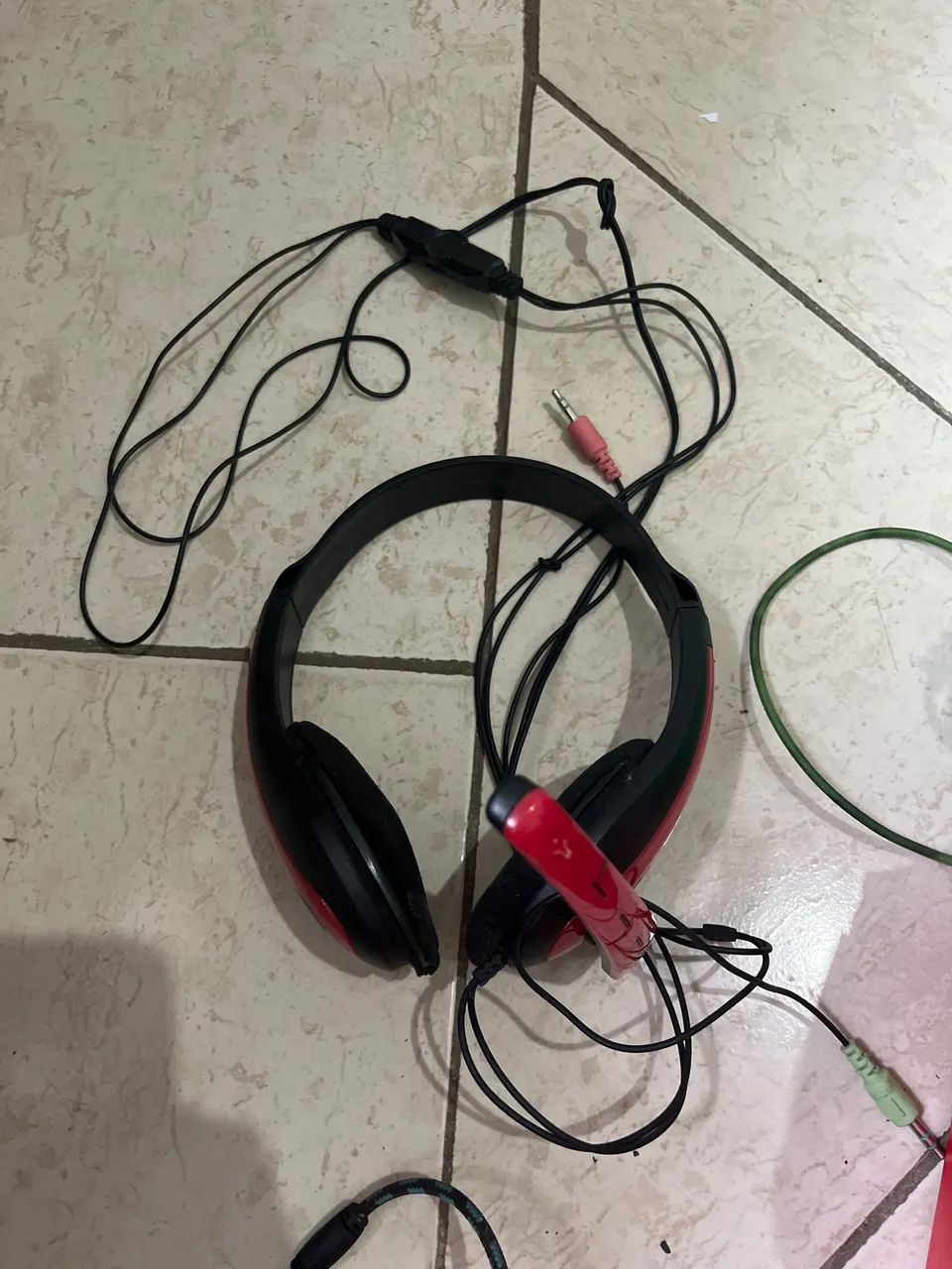 Fones de Ouvido Quebrado - Foto 4