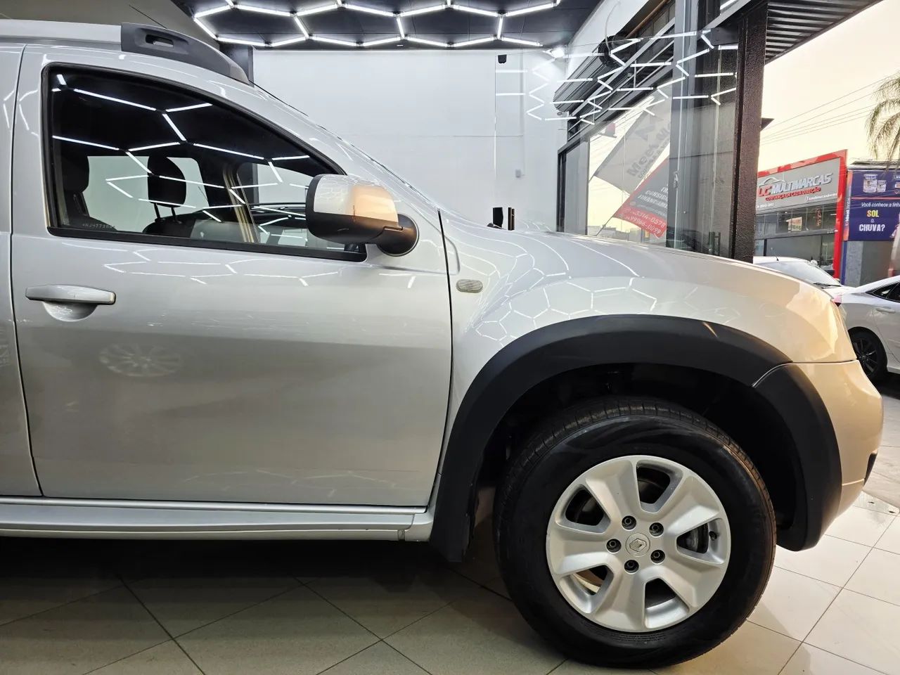 Renault Duster Dynamique 2.0 Hi-flex 16V Aut. 2017 - Foto 4
