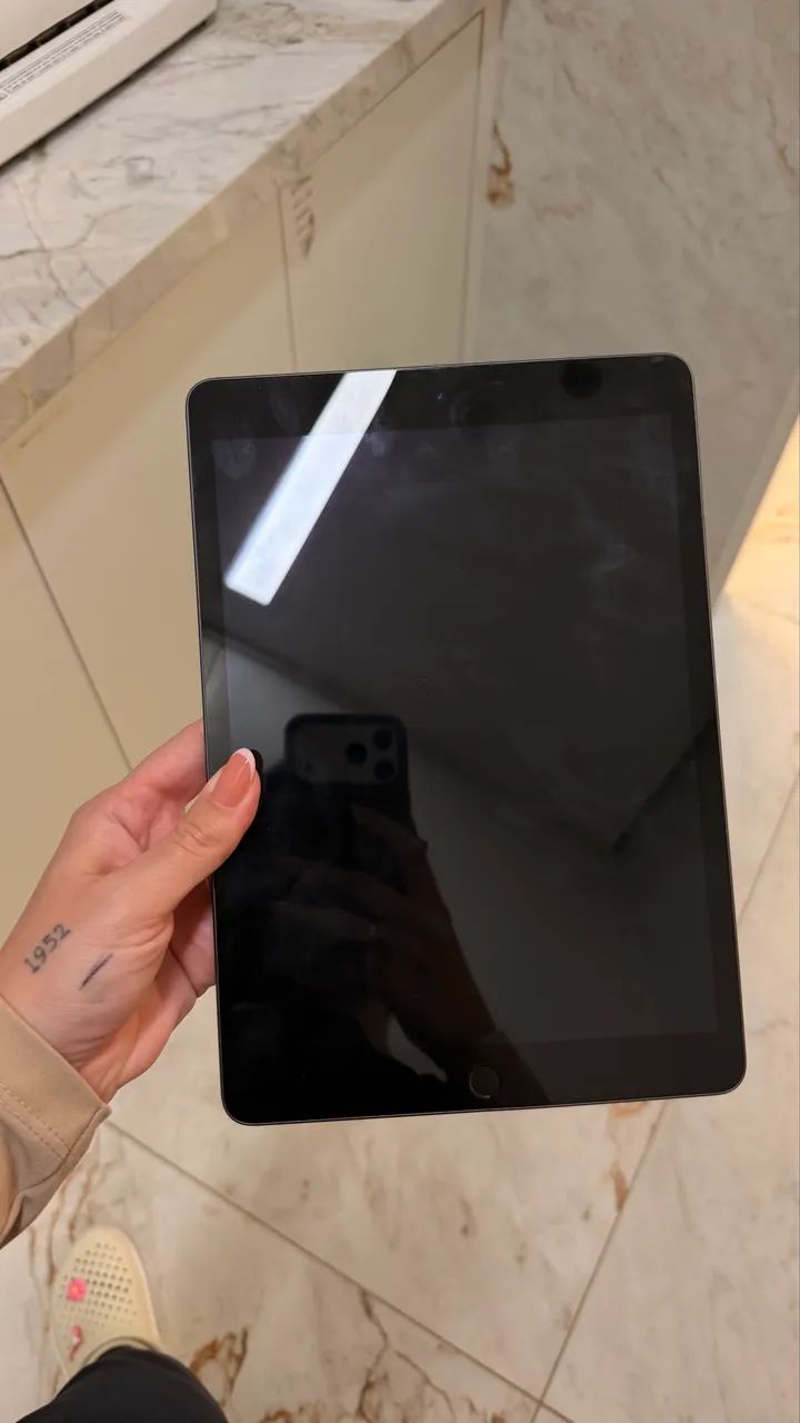 Vendo IPad Apple 9 64gb - Foto 2