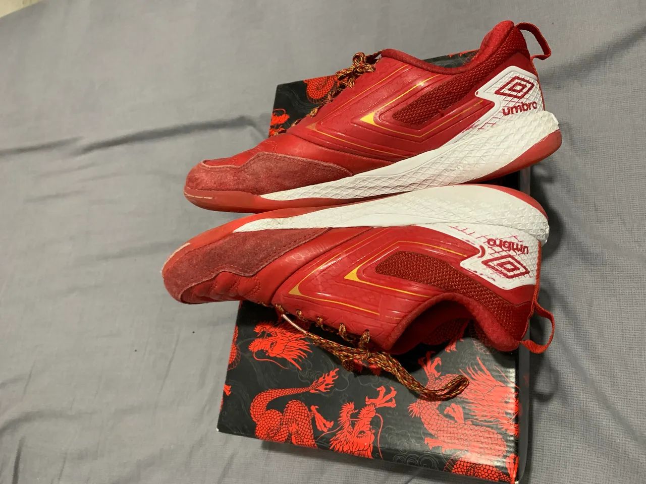 Futsal Umbro Pro 5 Bump Dragon Year 