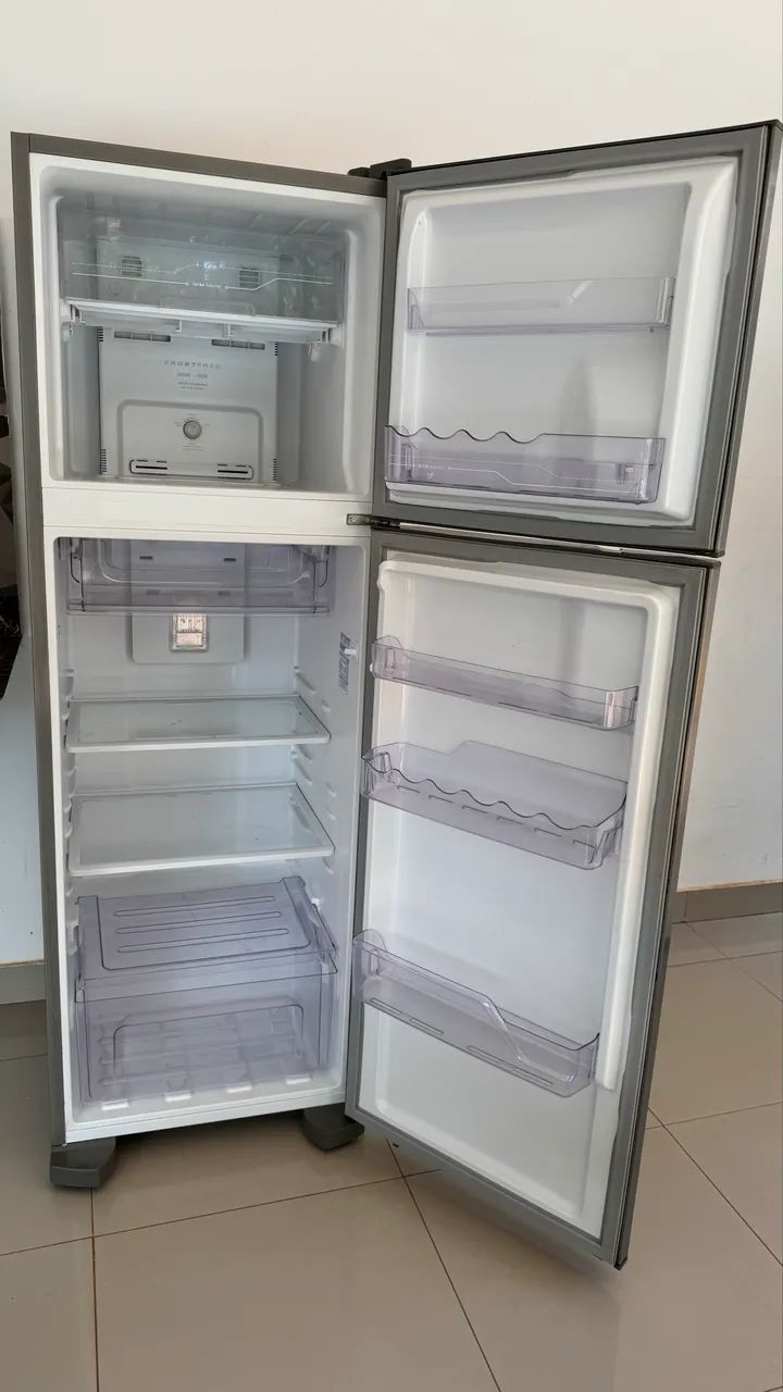 GELADEIRA ELECTROLUX 371L - Foto 4