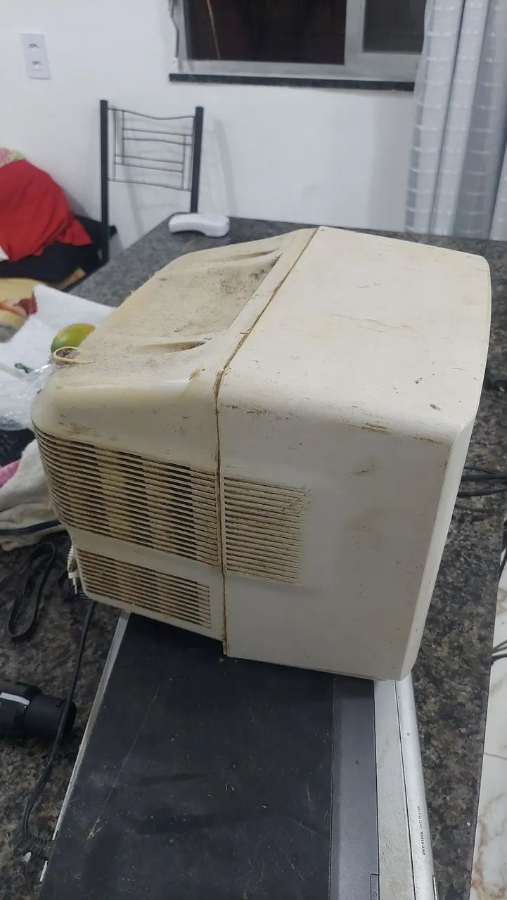 TV SEMP DE 10 POLEGADAS ANTIGA - Foto 4