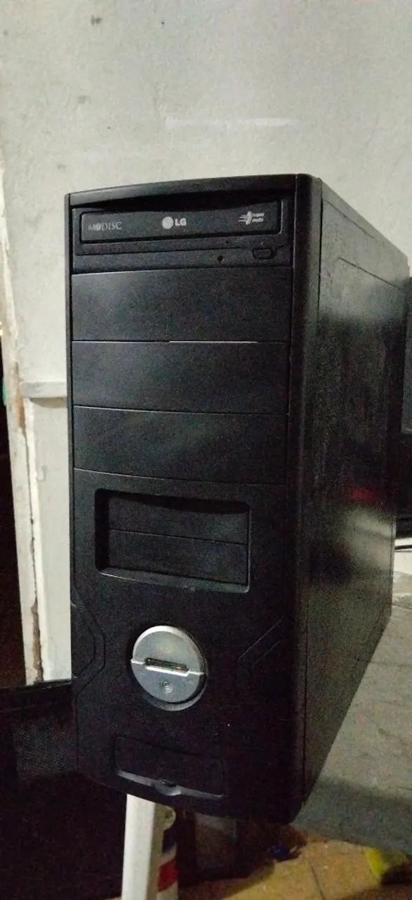 Computador AMD Gigabyte Dual BIOS + 8GB RAM + SSD 120GB <br>  - Foto 3