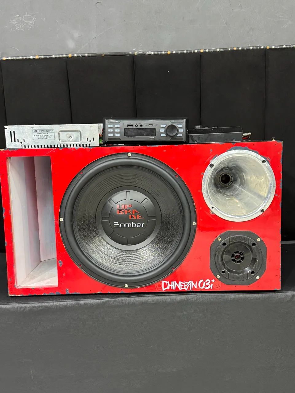 Vendo caixa de som trio de 12