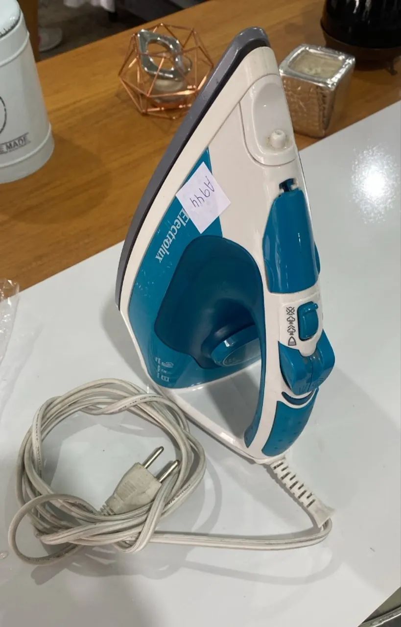 FERRO DE PASSAR ELECTROLUX 