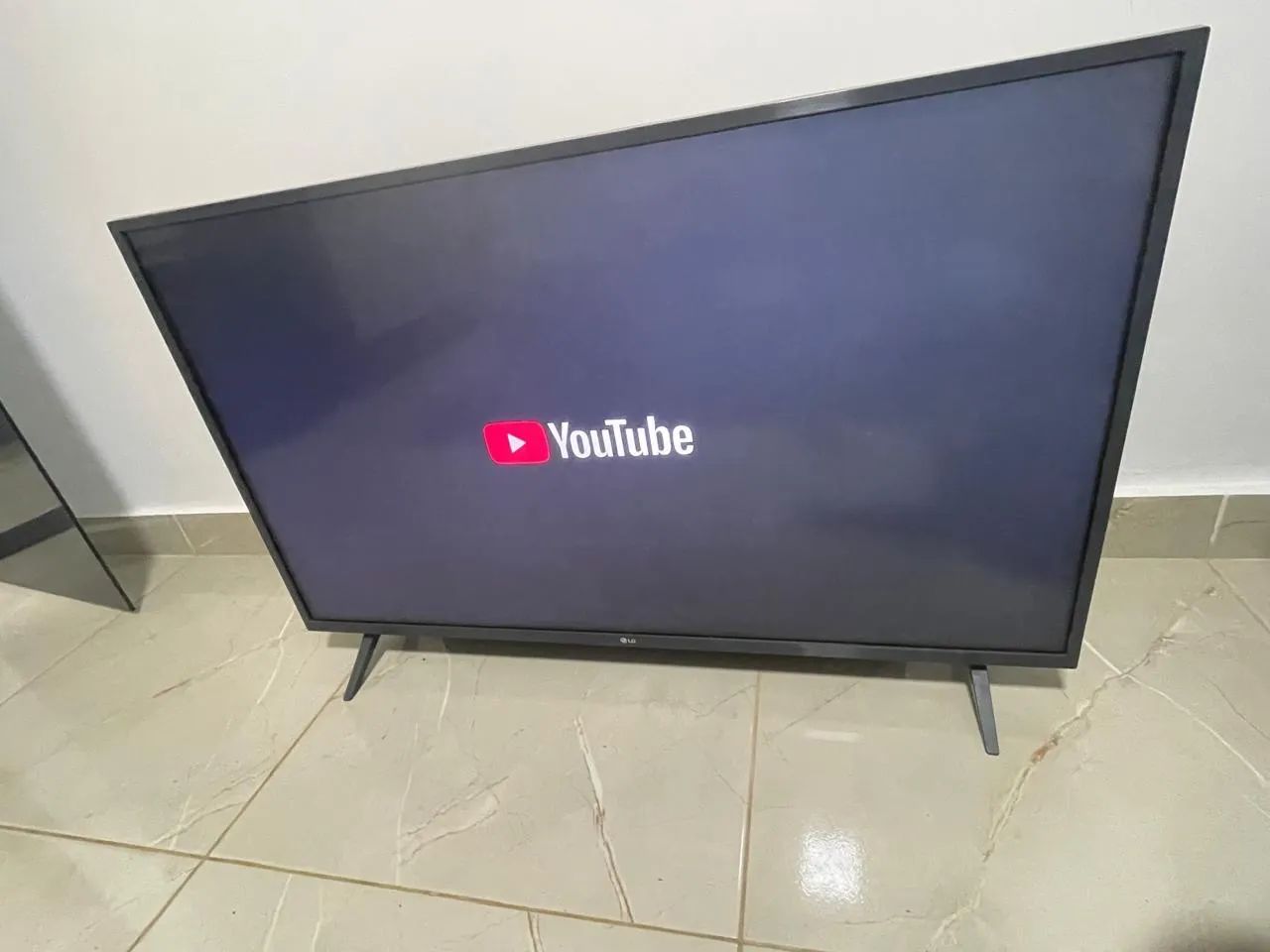 Smart TV LG 43 Polegadas Novinha, Sem Marcas de Uso! - Foto 4