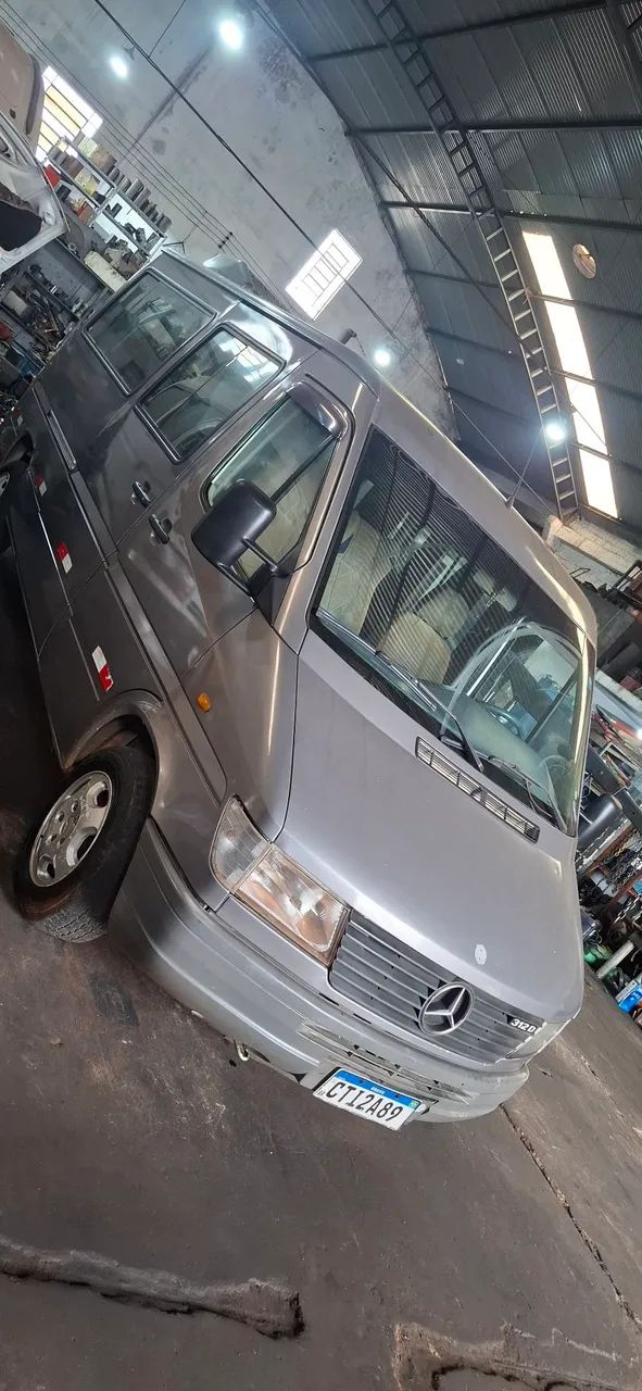 Mercedes-Benz Sprinter 312 VAN EXEC. 12LUG. DIESEL 2000