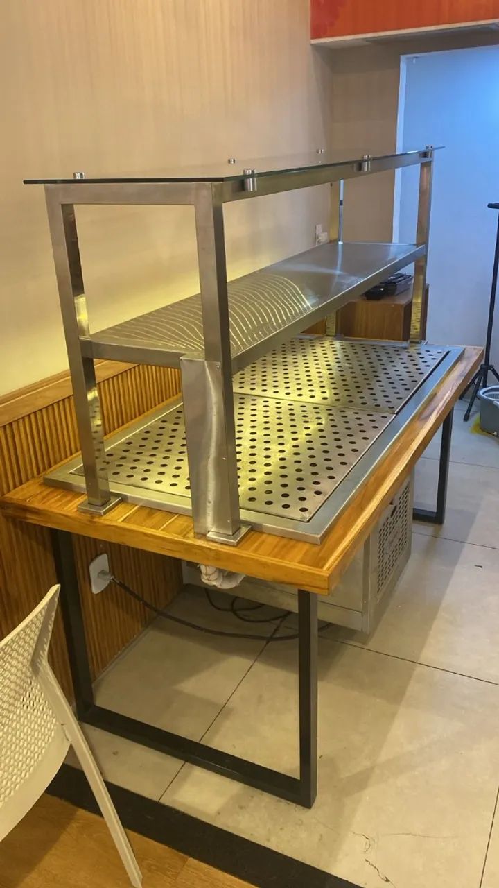 Buffet quente e frio