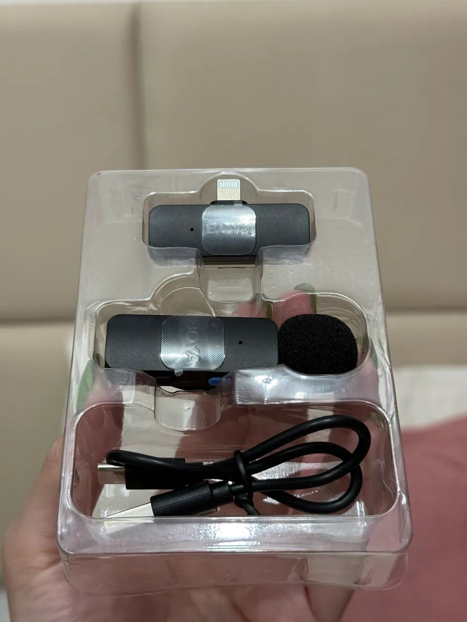 Microfone BOYA Sem Fio com cancelamento de ruído para celular BY-V1 for Lightning  - Foto 2