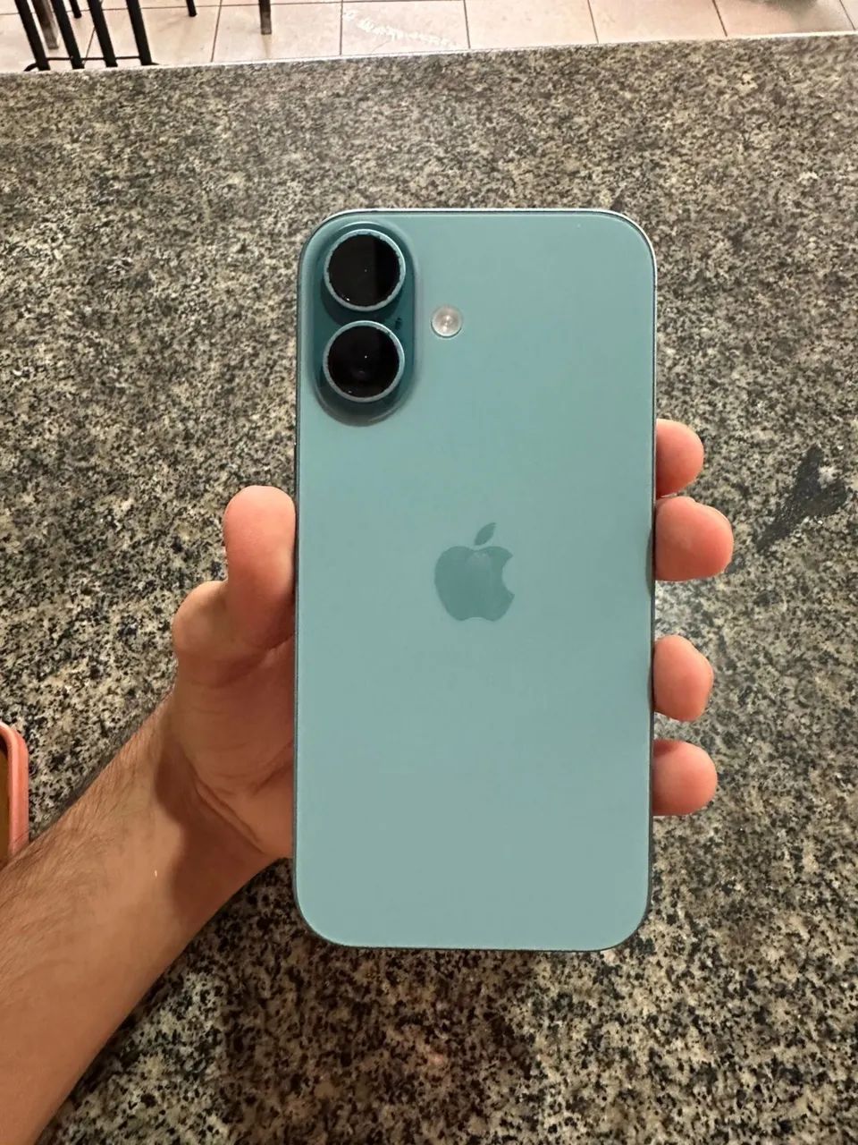 VENDO IPHONE 16 128g  - Foto 3