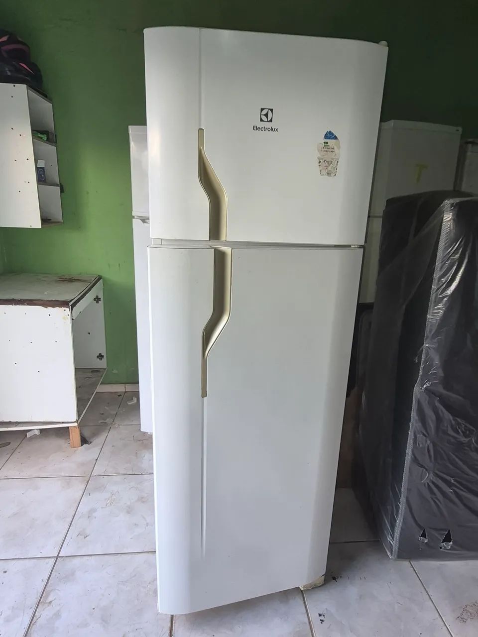 Geladeira Electrolux 370 lt - Foto 2