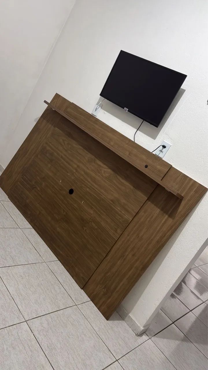 Vendo Tv 32p e painel 
