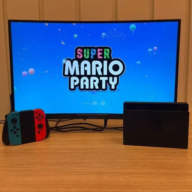 Nintendo Switch V2 - 32Gb e 128Gb MicroSD